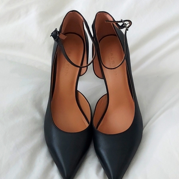 Halston Heritage Shoes - Halston Heritage Black Heels